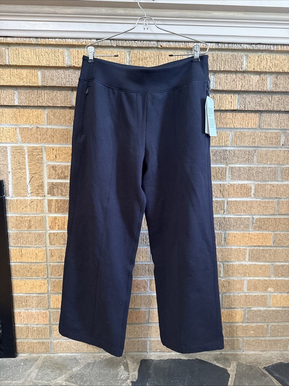 Athleta Retroplush Straight Leg Pants Womens Size Large Black Sweatpants